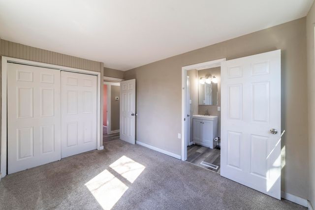 765 Governor Road, Valparaiso, IN 46385