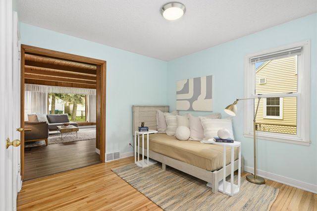 3539 Sumter Avenue S, Saint Louis Park, MN 55426