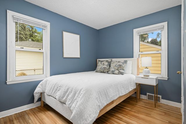 3539 Sumter Avenue S, Saint Louis Park, MN 55426