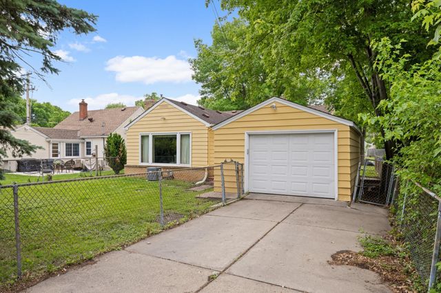 3539 Sumter Avenue S, Saint Louis Park, MN 55426