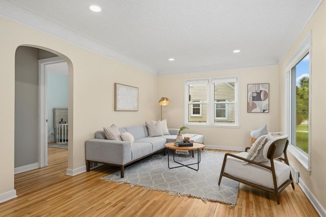 3539 Sumter Avenue S, Saint Louis Park, MN 55426