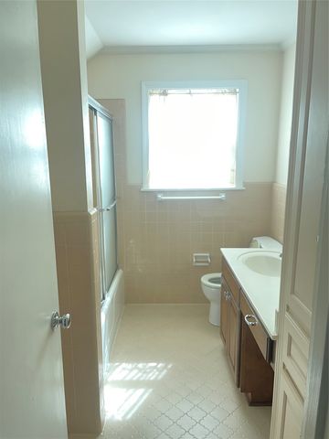 6109 Lovers Lane Lane, Shreveport, LA 71105