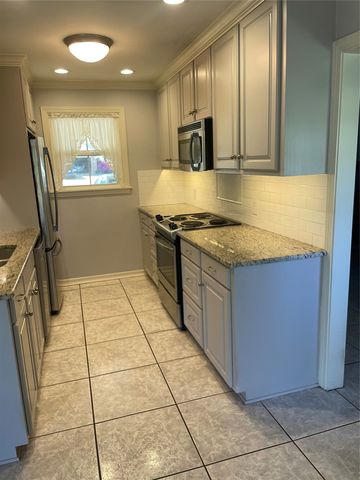 6109 Lovers Lane Lane, Shreveport, LA 71105