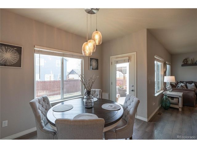 9020 Sandpiper Dr, Longmont, CO 80504