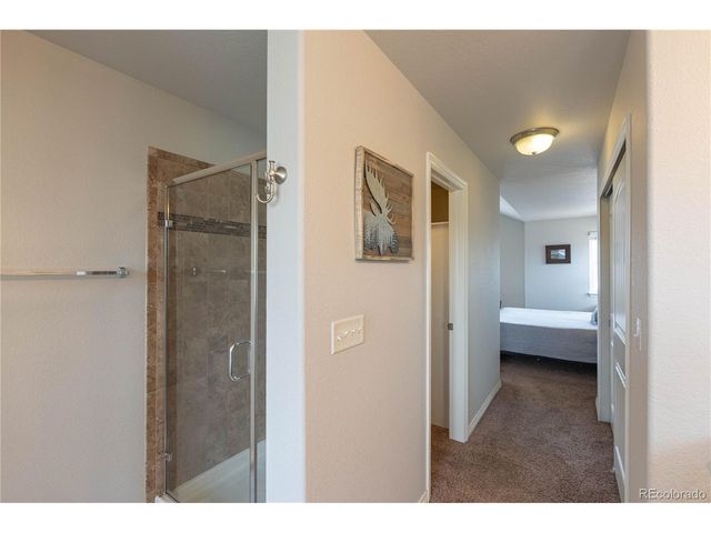 9020 Sandpiper Dr, Longmont, CO 80504