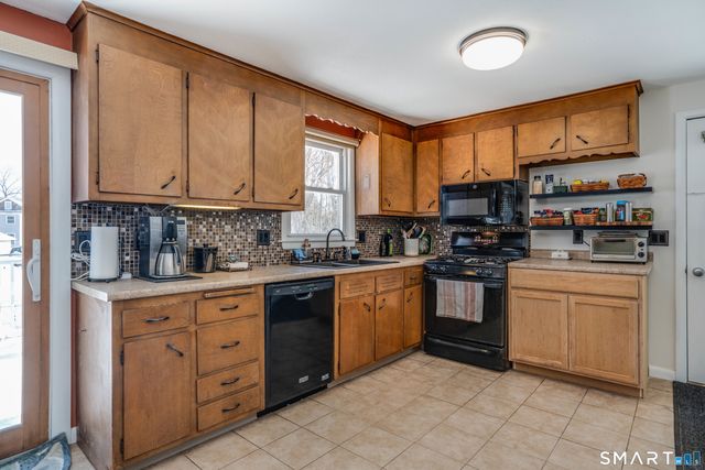 54 Fairlane Drive, New Britain, CT 06053