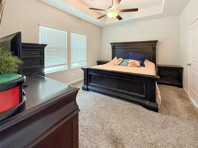 209 Bryan Way, Angleton, TX 77515