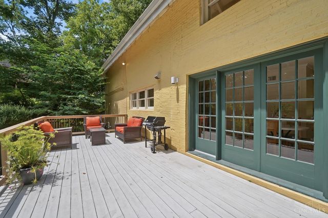 407 Lafayette Avenue, Cincinnati, OH 45220