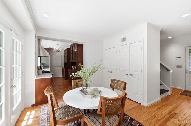 407 Lafayette Avenue, Cincinnati, OH 45220
