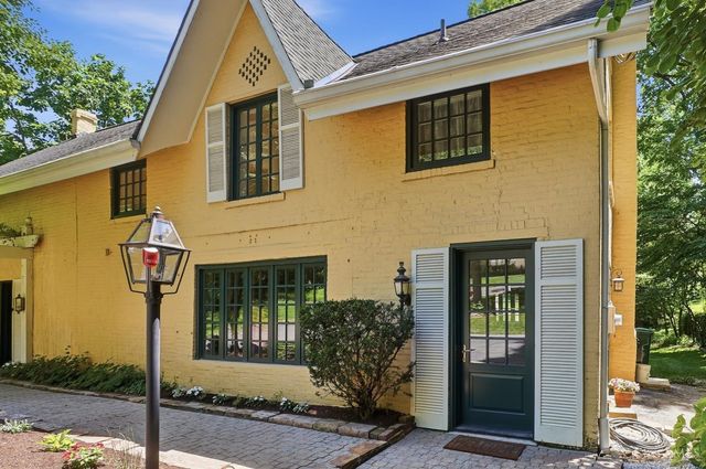 407 Lafayette Avenue, Cincinnati, OH 45220