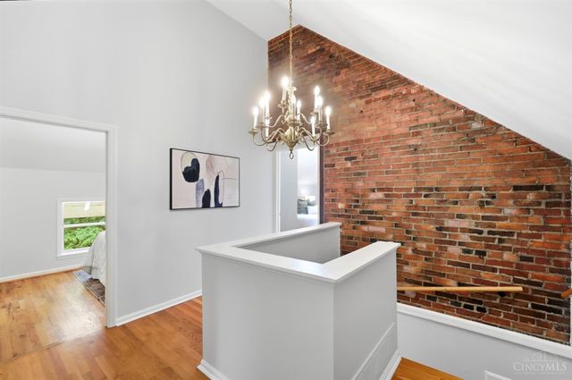 407 Lafayette Avenue, Cincinnati, OH 45220