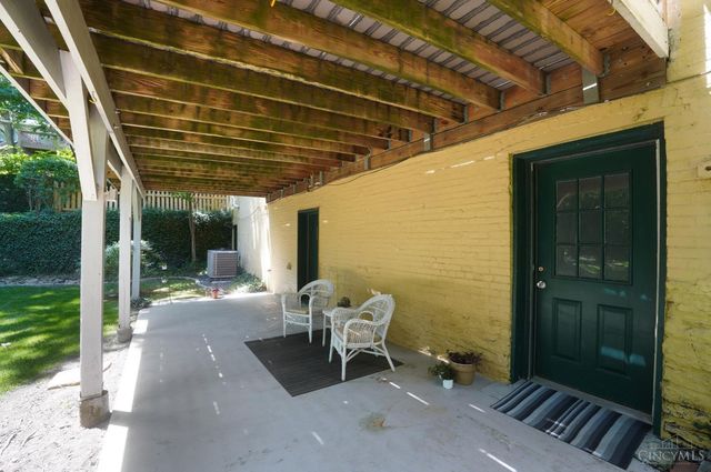 407 Lafayette Avenue, Cincinnati, OH 45220