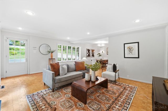 407 Lafayette Avenue, Cincinnati, OH 45220