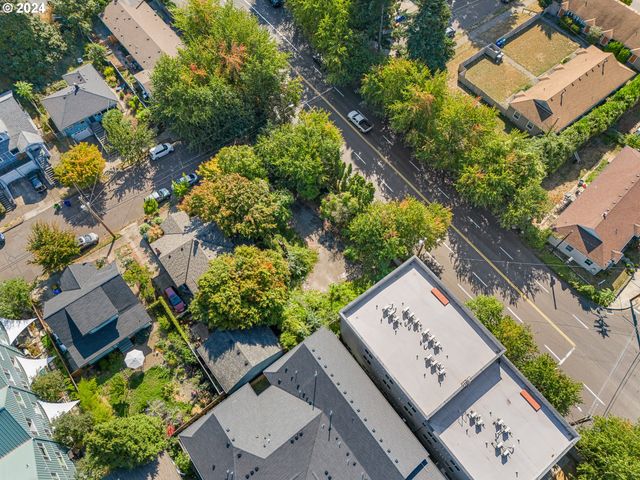N Montana Ave, Portland, OR 97217