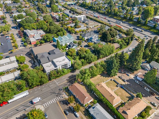 N Montana Ave, Portland, OR 97217