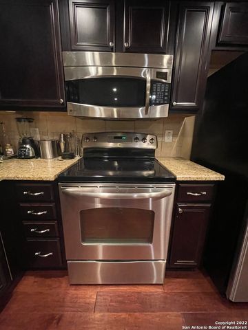 100 Lorenz Rd Apt 1105, San Antonio, TX 78209