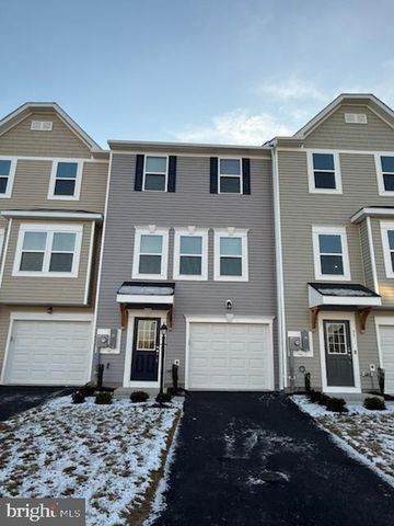 89 TUMBLEWOOD, Inwood, WV 25428