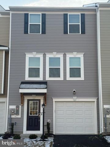 89 TUMBLEWOOD, Inwood, WV 25428