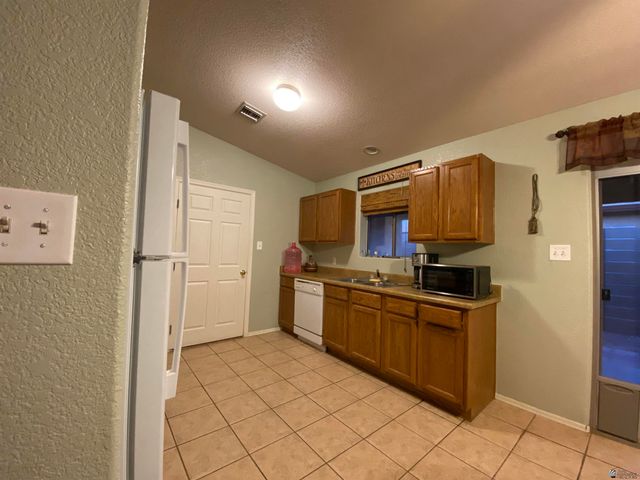 10310 S Typhoon Ave, Yuma, AZ 85365