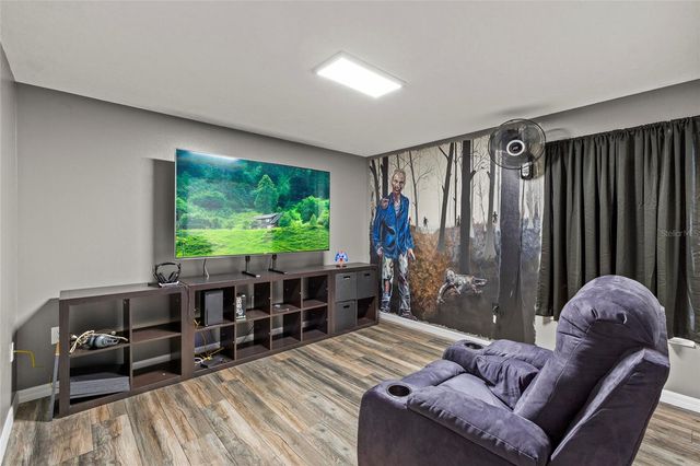 6401 36TH AVENUE W, Bradenton, FL 34209