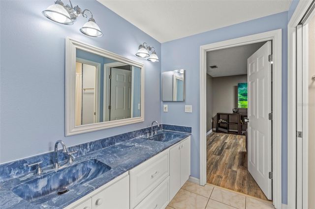 6401 36TH AVENUE W, Bradenton, FL 34209