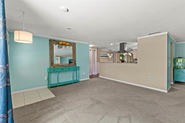 6401 36TH AVENUE W, Bradenton, FL 34209