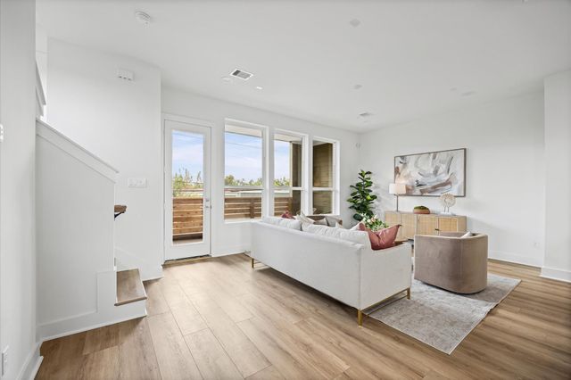 5109 Avenue J, Houston, TX 77011