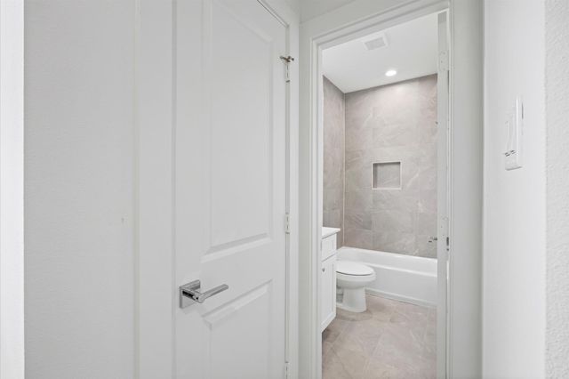 5109 Avenue J, Houston, TX 77011