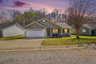 502 Pleasant Green Drive, Inman, SC 29349