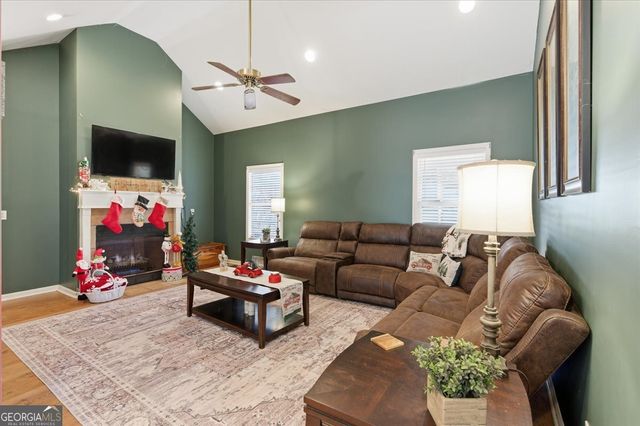 1122 Whispering Hills Drive, Bremen, GA 30110