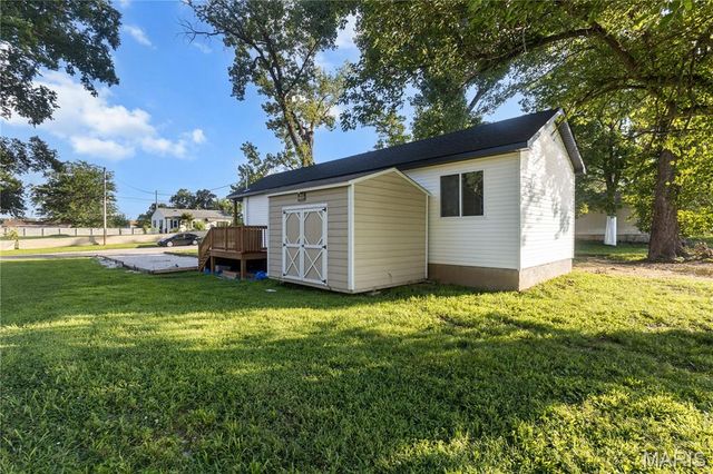 828 Vest Avenue, Valley Park, MO 63088