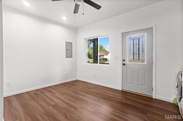 828 Vest Avenue, Valley Park, MO 63088