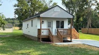 828 Vest Avenue, Valley Park, MO 63088