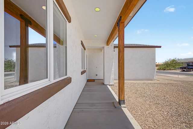 11030 W GUAYMAS Drive, Arizona City, AZ 85123