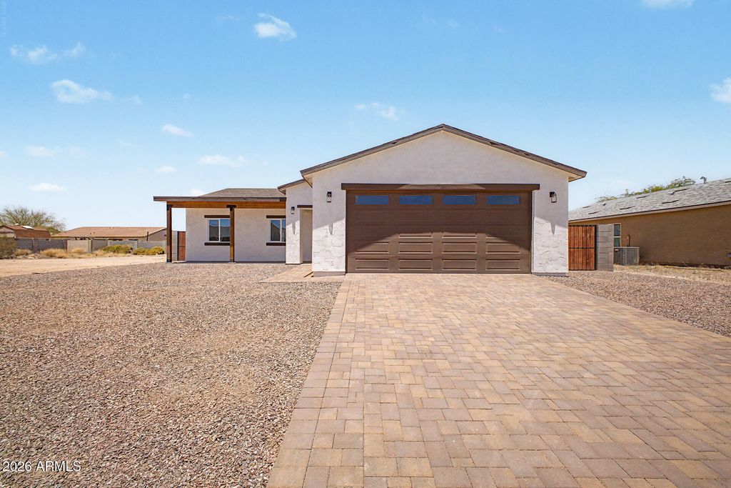 11030 W GUAYMAS Drive, Arizona City, AZ 85123