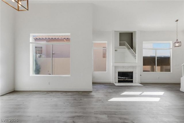 1923 Casa Verde Drive, North Las Vegas, NV 89031