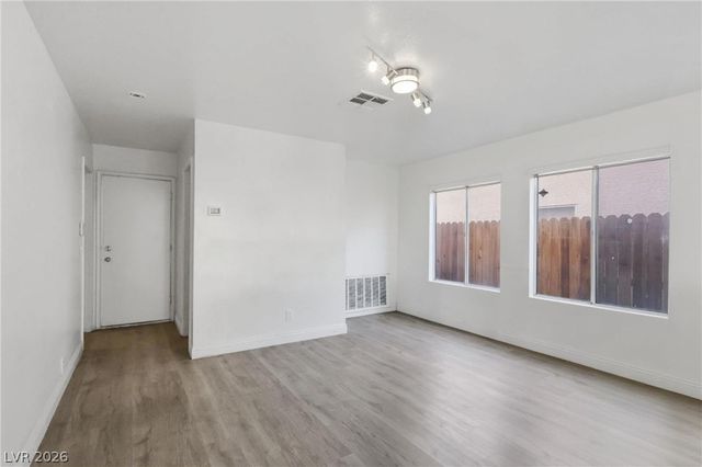 1923 Casa Verde Drive, North Las Vegas, NV 89031