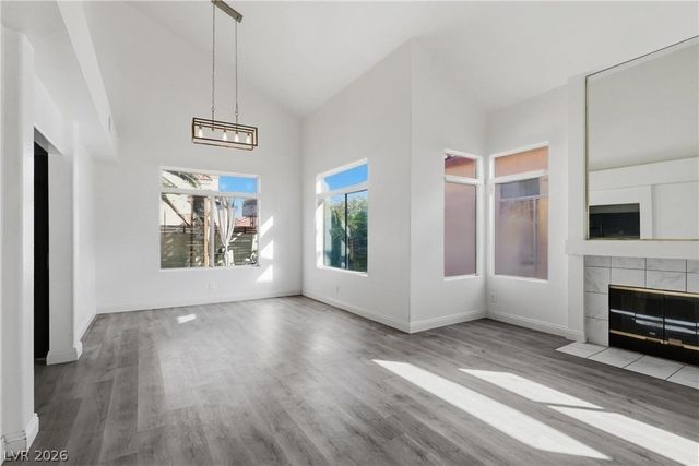 1923 Casa Verde Drive, North Las Vegas, NV 89031