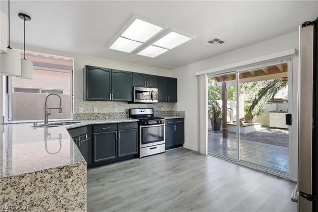 1923 Casa Verde Drive, North Las Vegas, NV 89031