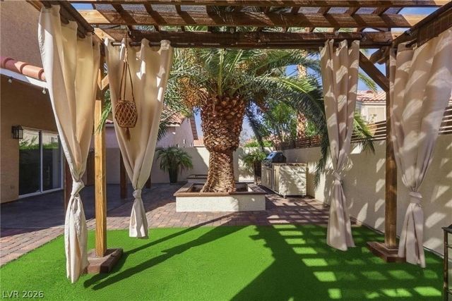 1923 Casa Verde Drive, North Las Vegas, NV 89031