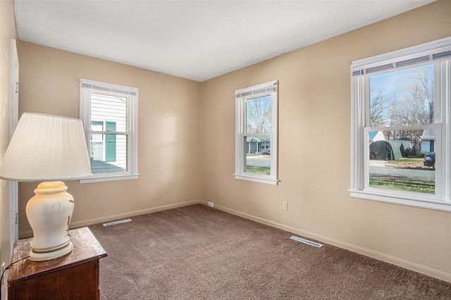 91 N Cedar Avenue, Battle Creek, MI 49037