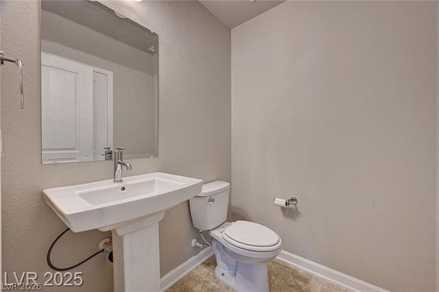 6626 Tangled Vines Avenue, Las Vegas, NV 89139