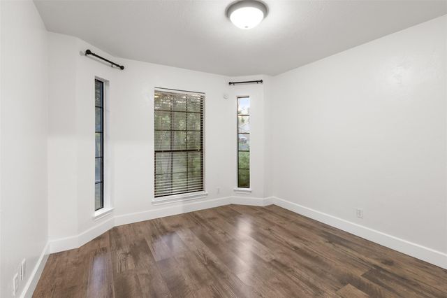 6005 Sun Vista DR, Austin, TX 78749