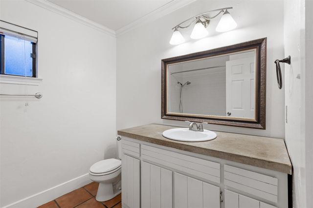 6005 Sun Vista DR, Austin, TX 78749