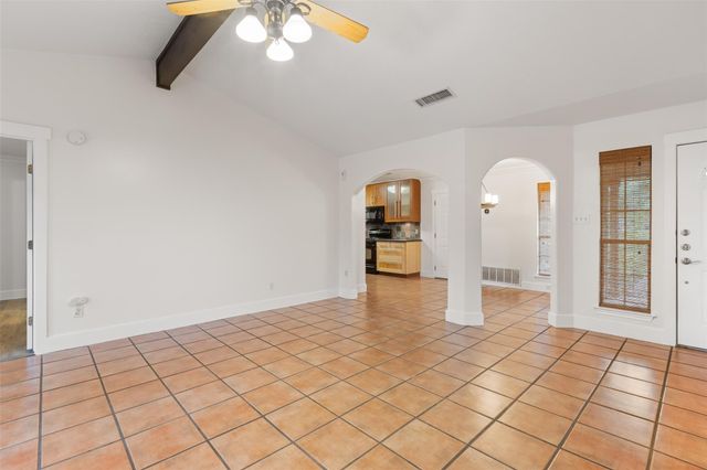 6005 Sun Vista DR, Austin, TX 78749