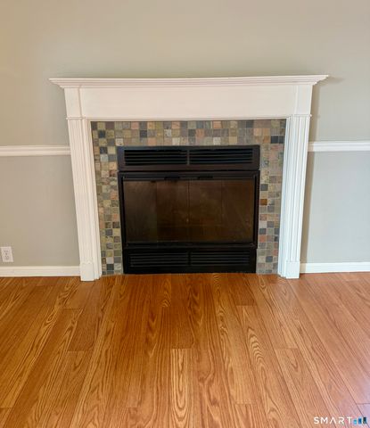 1114 Old Pond Lane 1114, Norwich, CT 06360