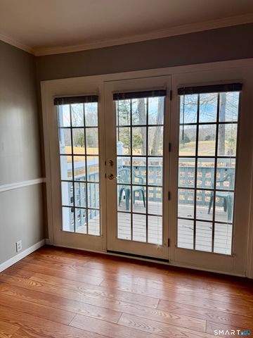 1114 Old Pond Lane 1114, Norwich, CT 06360