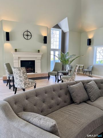 1114 Old Pond Lane 1114, Norwich, CT 06360