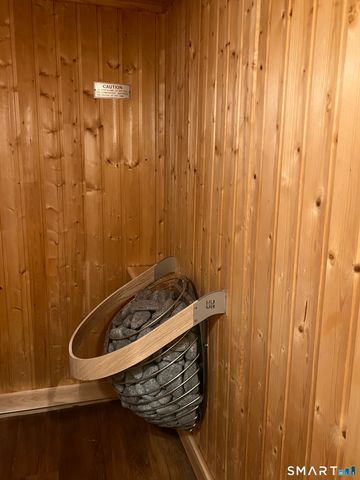 1114 Old Pond Lane 1114, Norwich, CT 06360