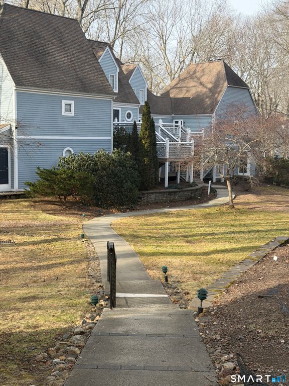 1114 Old Pond Lane 1114, Norwich, CT 06360